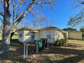 6642 Teluco Street, Houston TX 77055