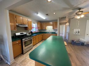 6642 Teluco Street, Houston TX 77055