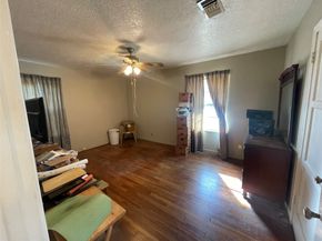 6642 Teluco Street, Houston TX 77055