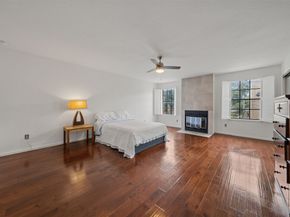 9850 Pagewood Lane 1402, Houston TX 77042