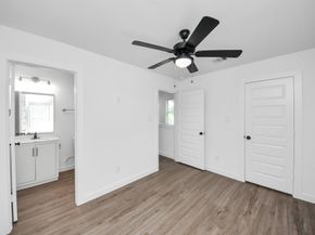 7312 Wileyvale Drive D, Houston TX 77016