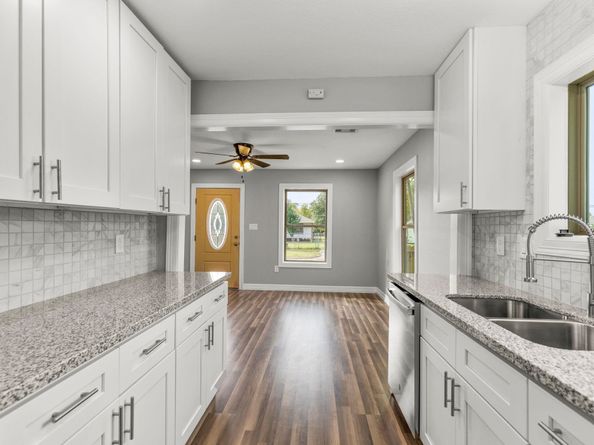 5210 Pickfair Street, Houston TX 77026