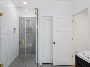 207 Tabor Street, Houston TX 77009