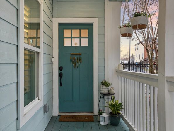 207 Tabor Street, Houston TX 77009