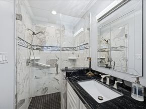 8611 Ferris Drive, Houston TX 77096