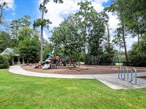 206 N Vershire Circle, The Woodlands TX 77354