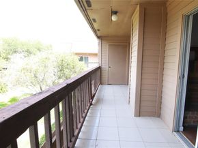 10555 Turtlewood Ct 1001, Houston TX 77072