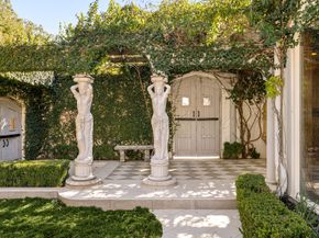 1604 North Boulevard, Houston TX 77006