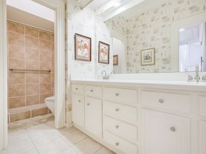 11139 Riverview Way, Houston TX 77042