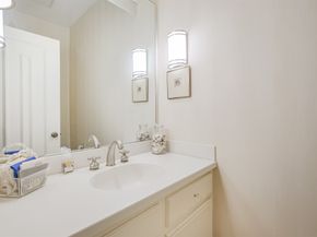 11139 Riverview Way, Houston TX 77042