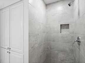 322 E Edgebrook Drive, Houston TX 77034