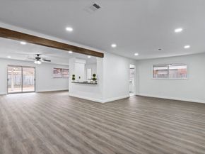 322 E Edgebrook Drive, Houston TX 77034