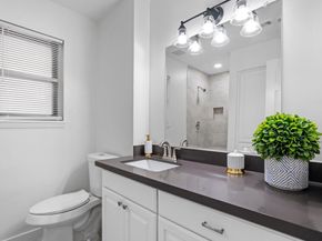 322 E Edgebrook Drive, Houston TX 77034