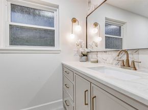 9219 Timberside Drive, Houston TX 77025