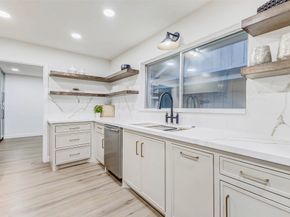 9219 Timberside Drive, Houston TX 77025