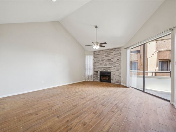 5210 Weslayan Street 303, Houston TX 77005