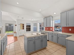 6314 Castle Lane Drive, Houston TX 77066