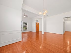 6314 Castle Lane Drive, Houston TX 77066