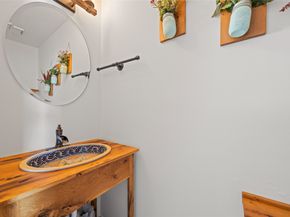 6314 Castle Lane Drive, Houston TX 77066