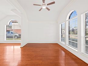 6314 Castle Lane Drive, Houston TX 77066