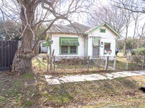 8808 Leander Street, Houston TX 77012