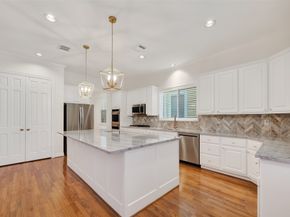 431 Westmoreland Street, Houston TX 77006