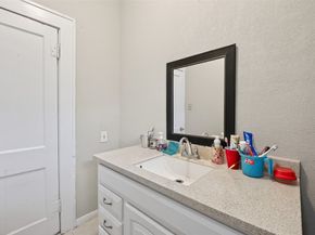 6832 Avenue I, Houston TX 77011