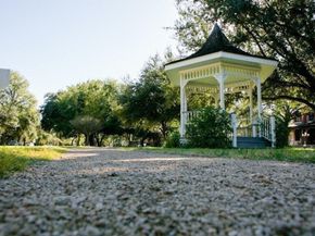 612 E 20th Street A, Houston TX 77008