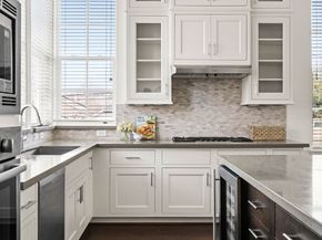 612 E 20th Street A, Houston TX 77008