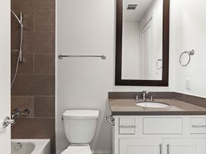 612 E 20th Street A, Houston TX 77008