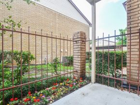 2120 El Paseo 2907 Street, Houston TX 77054