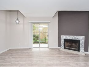 2120 El Paseo 2907 Street, Houston TX 77054