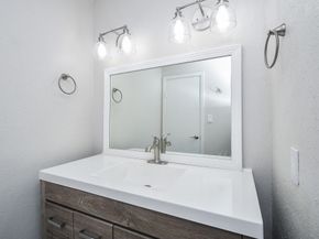 2120 El Paseo 2907 Street, Houston TX 77054