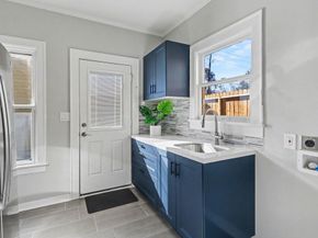 1901 Lexington Street, Houston TX 77098