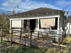 3201 Berry Street, Houston TX 77004