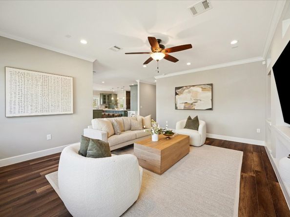 206 North Street, Houston TX 77009