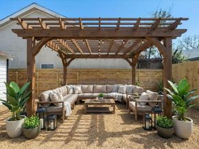 206 North Street, Houston TX 77009