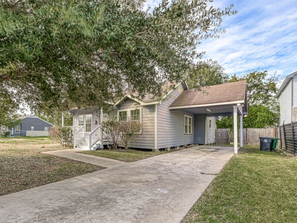 4813 Pederson Street, Houston TX 77033