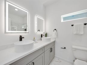 5811 Senior street, Houston TX 77016