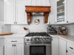 28446 Shining Creek Lane, Spring TX 77386