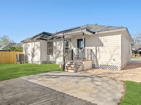 5420 Pease Street, Houston TX 77023