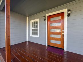 7966 Bonaire Street, Houston TX 77028