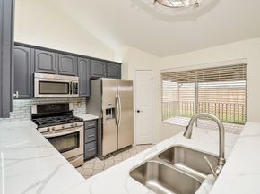 2927 Garden Lane, Sugar Land TX 77479