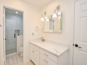 2927 Garden Lane, Sugar Land TX 77479