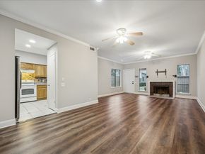 1615 Prairie Mark Lane, Houston TX 77077