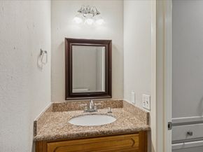 1615 Prairie Mark Lane, Houston TX 77077