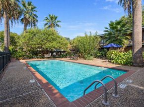 1849 Marshall Street 9, Houston TX 77098