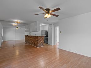 1849 Marshall Street 9, Houston TX 77098