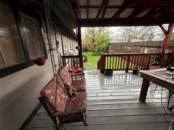 4218 Terry Street, Houston TX 77009