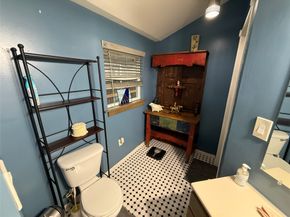 4218 Terry Street, Houston TX 77009